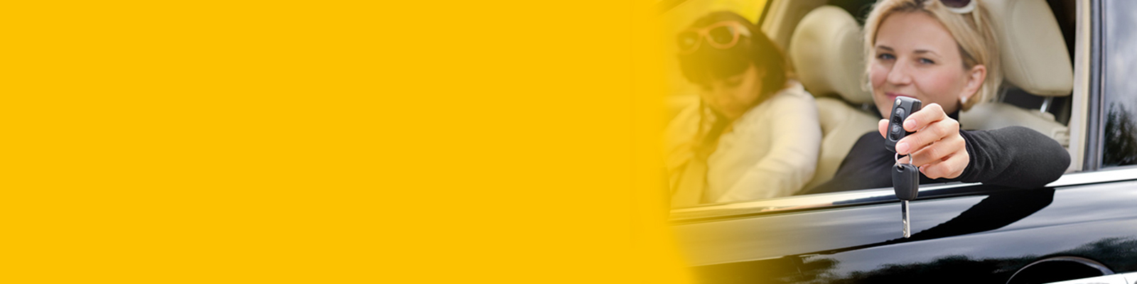 Automotive locksmith programming a car key in Fourways, Johannesburg